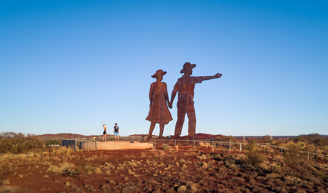 Pilbara-Warlu-Way-Geo-Heritage-Hero-Gallery-Newman-Sculpture