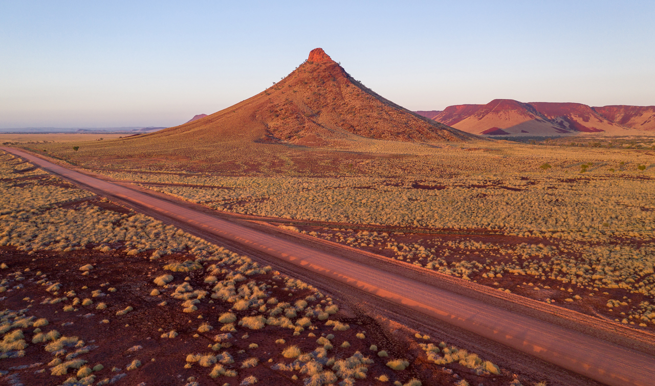 RED DOG WAY Warlu Way